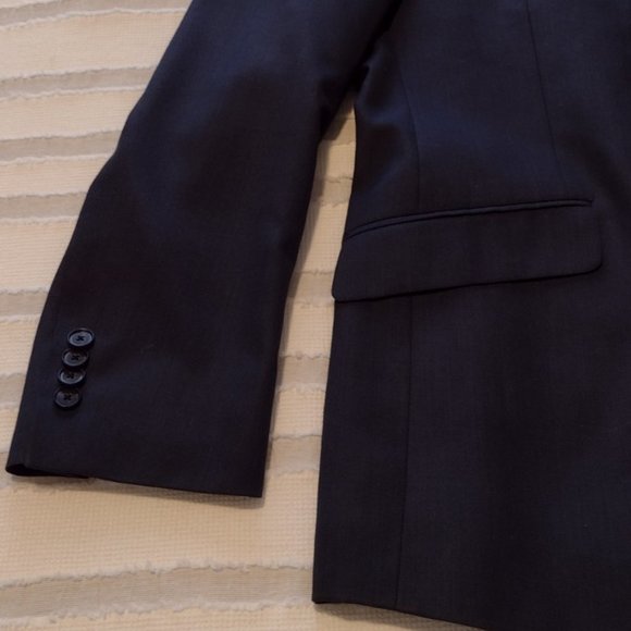 Kenneth Cole Reaction Suit Jacket - Picture 9 of 12